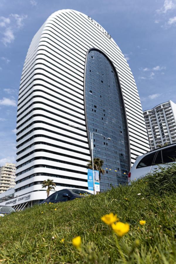 Alliance Palace Georgia Batumi Esterno foto
